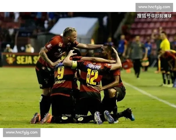 雷克斯欧迎战费雷拉激烈对决双方全力以赴争夺赛季关键胜利 雷克斯欧迎战费雷拉激烈对决双方全力以赴争夺赛季关键胜利